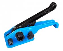 Manual strapping tools